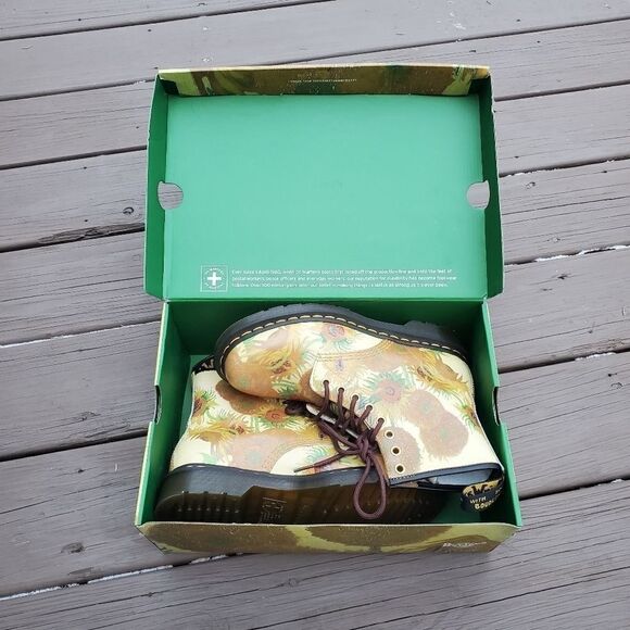 Dr. Martens 1460 TNG Vincent Van Gogh Sunflower National Gallery Boots Woman's 8 - Picture 7 of 9